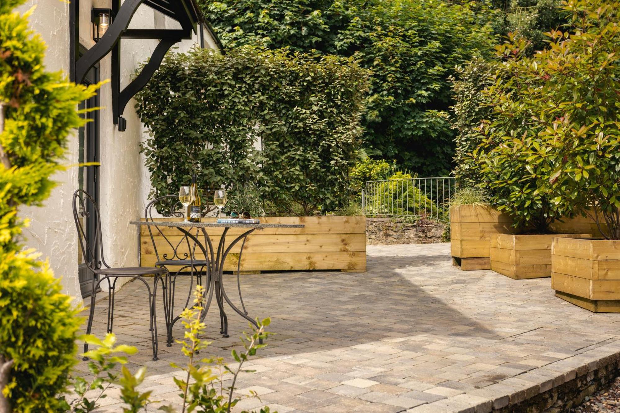 Coronation Cottages, Modernised 200-Year-Old Lake District Cottage Getaway For Two Lindale Exterior photo
